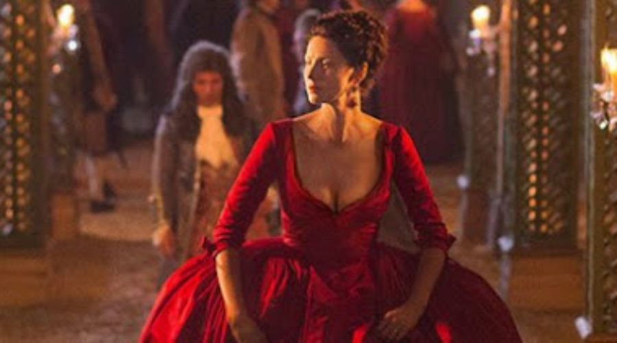 red2Bdress.2Bvanity2Bfair2Barticle.header.jpg