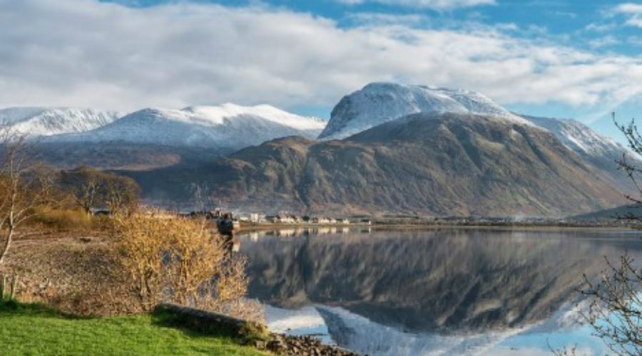 Outlander on Break – Rounding up the Cast and Crew’s Holiday