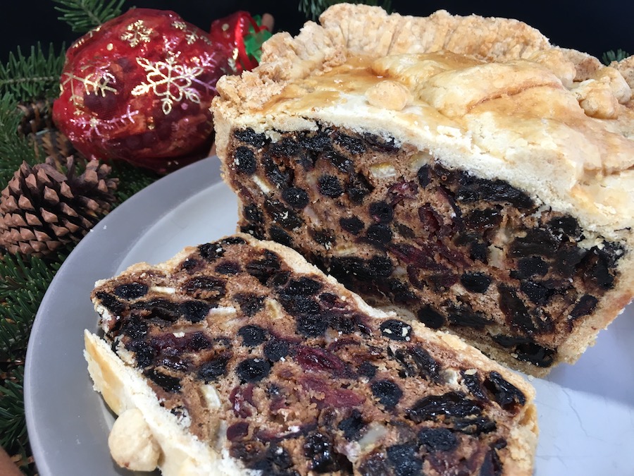 Black Bun, fruitcake, quick bread, cake, 18th century baking, Lallybroch, Hogmanay