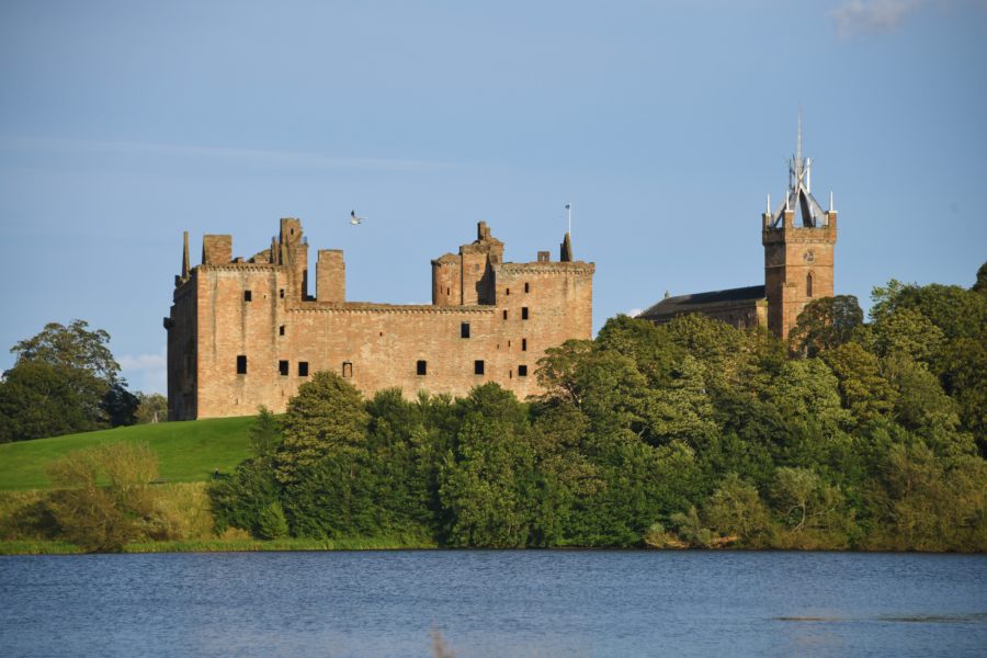 linlithgow palace, outlandish locations