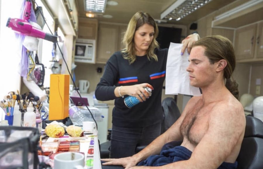 david berry getting measles makeup, outlander season 4
